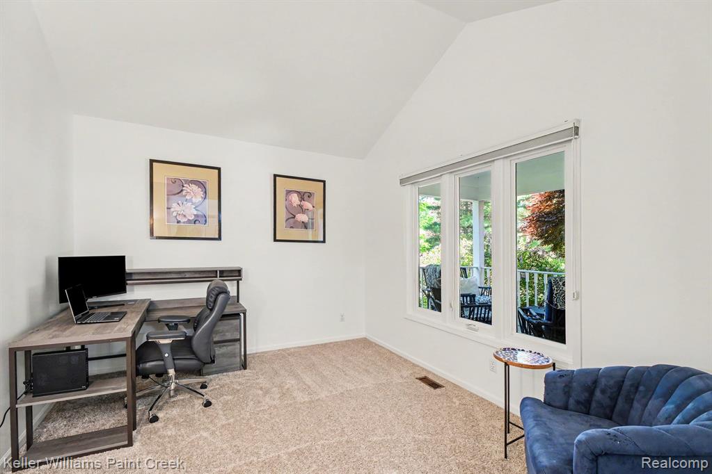 1091 American Elm Street, Lake Orion, MI — Photo 5