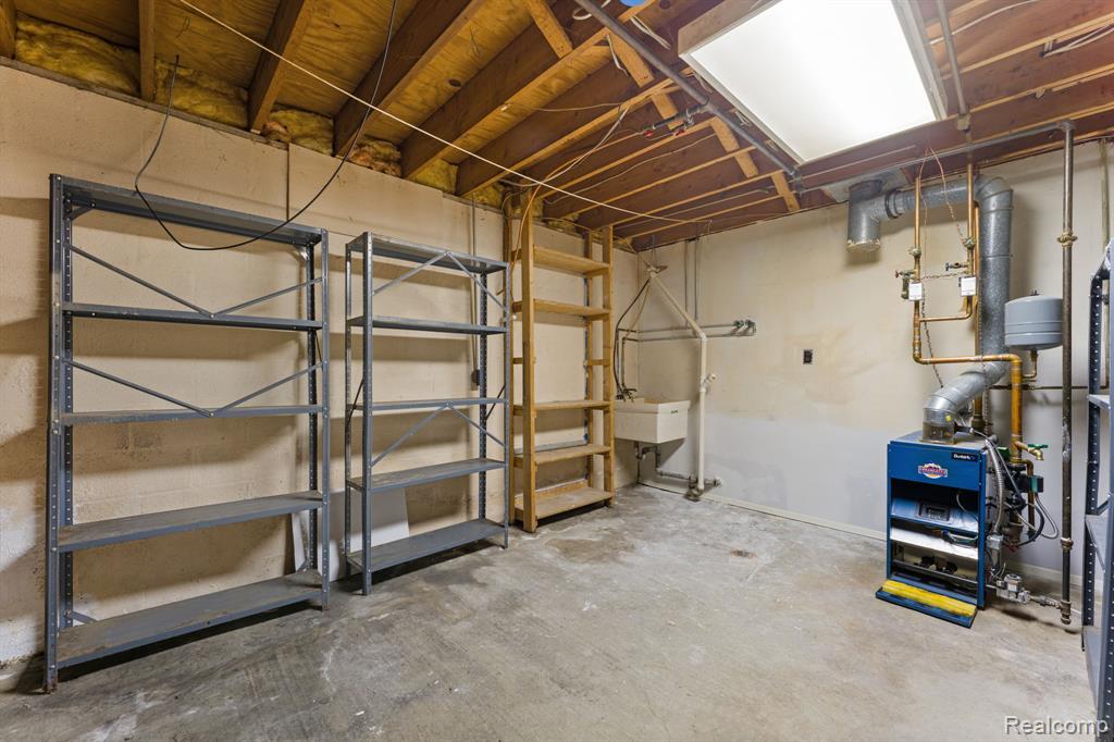 9144 Walnut Drive, Whitmore Lake, MI 48189 — Photo 30