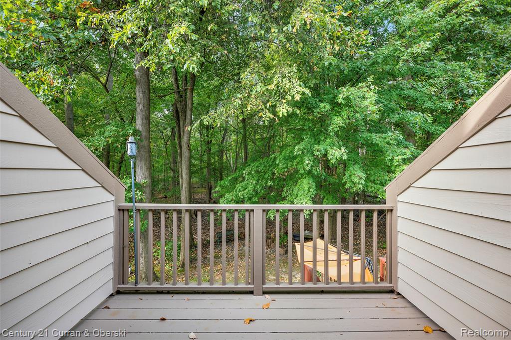 5237 Royal Vale Lane, Dearborn, MI 48126 — Photo 27