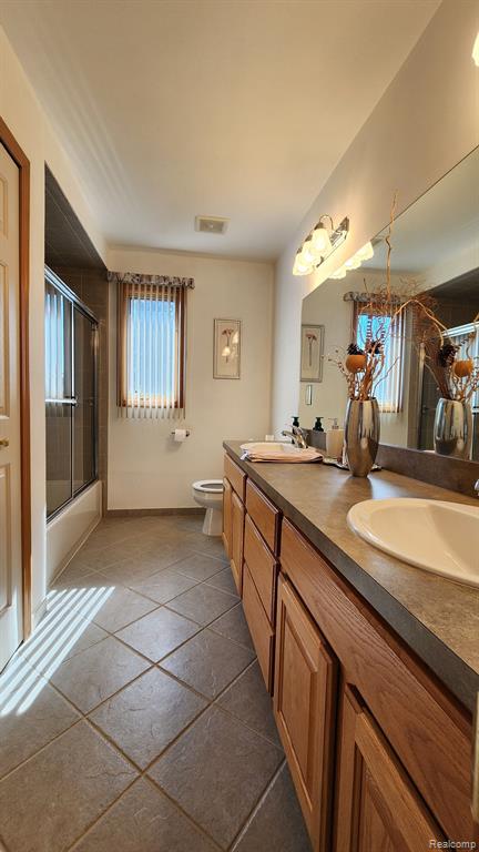 49828 SHELBY CREEK Drive, Shelby Twp, MI 48317 — Photo 41