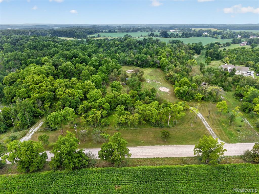 8770 Kaiser Road, Saline, MI 48176