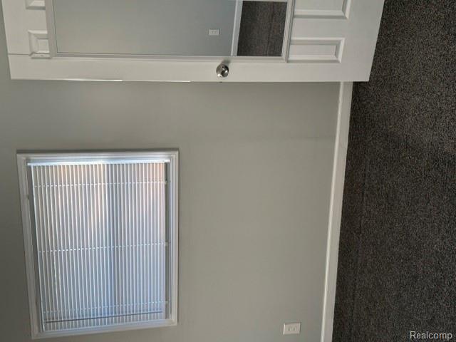6836 Deering Street, Garden City, MI — Photo 13