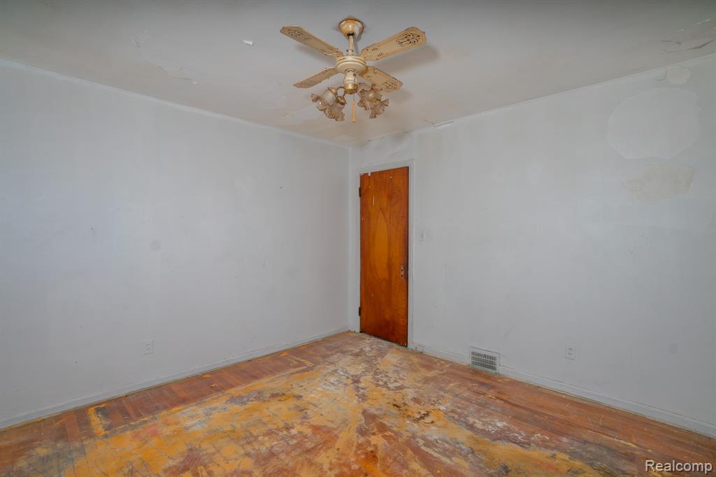 19126 STOTTER Street, Detroit, MI 48234 — Photo 15