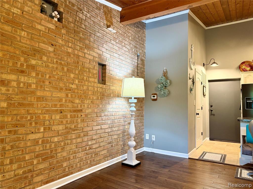 29589 Jefferson Avenue, 15, Gibraltar, MI — Photo 10