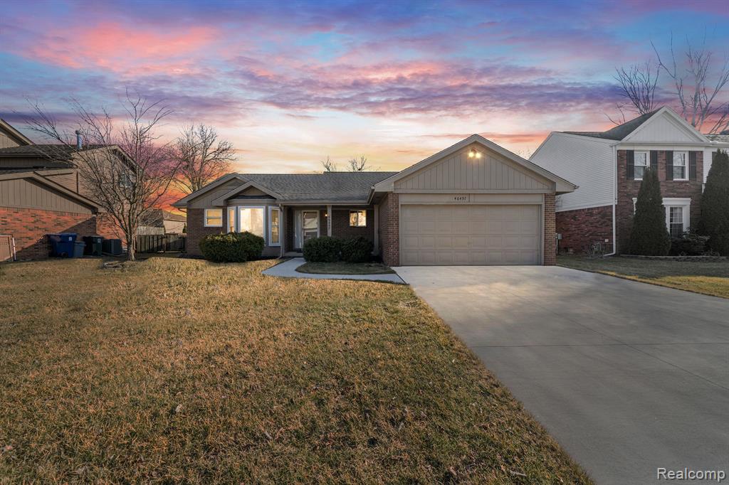 46457 SWANMERE Drive, Canton, MI 48187 — Photo 55