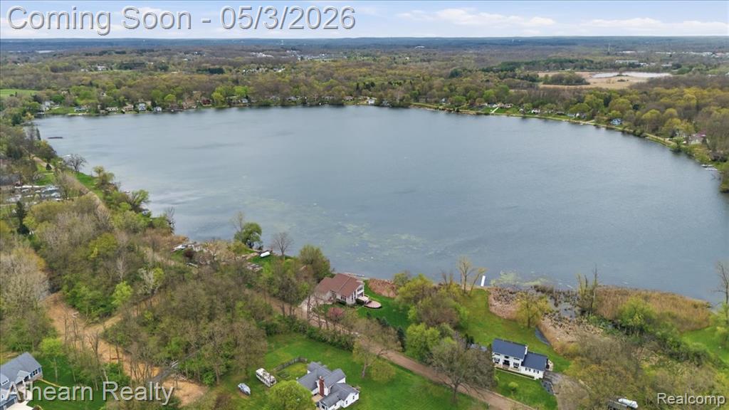 11677 Old Hamburg Road, Whitmore Lake, MI 48189 — Photo 15
