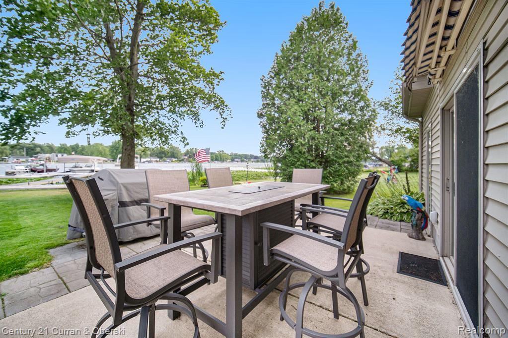 504 Olcott Lake Drive, Jackson, MI 49201 — Photo 39