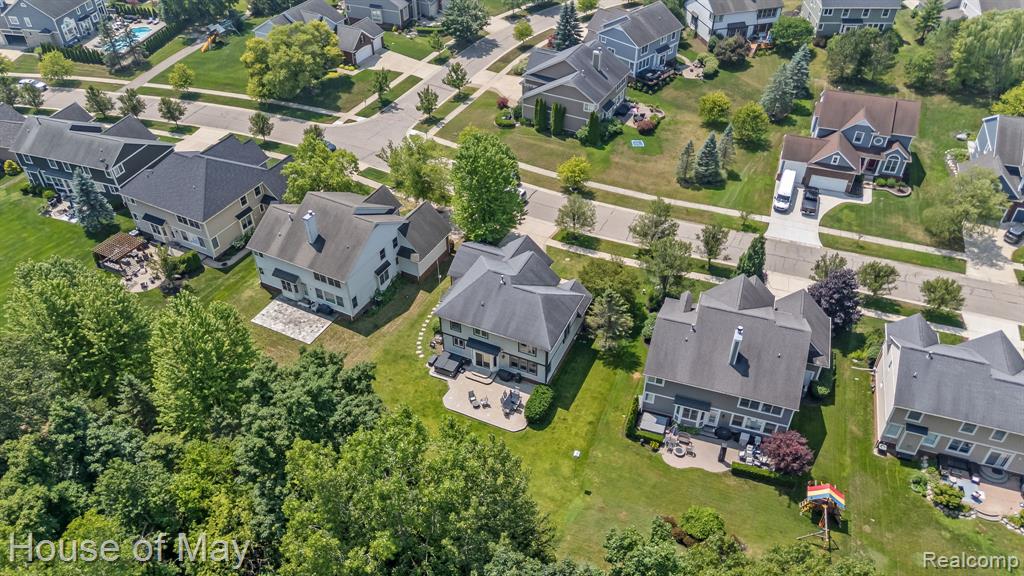 6066 Strawberry Circle, Commerce Twp, MI 48382 — Photo 40