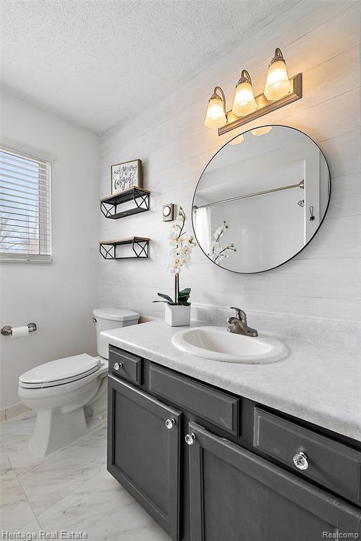 5299 Highland Road, 202, Waterford, MI 48327 — Photo 21