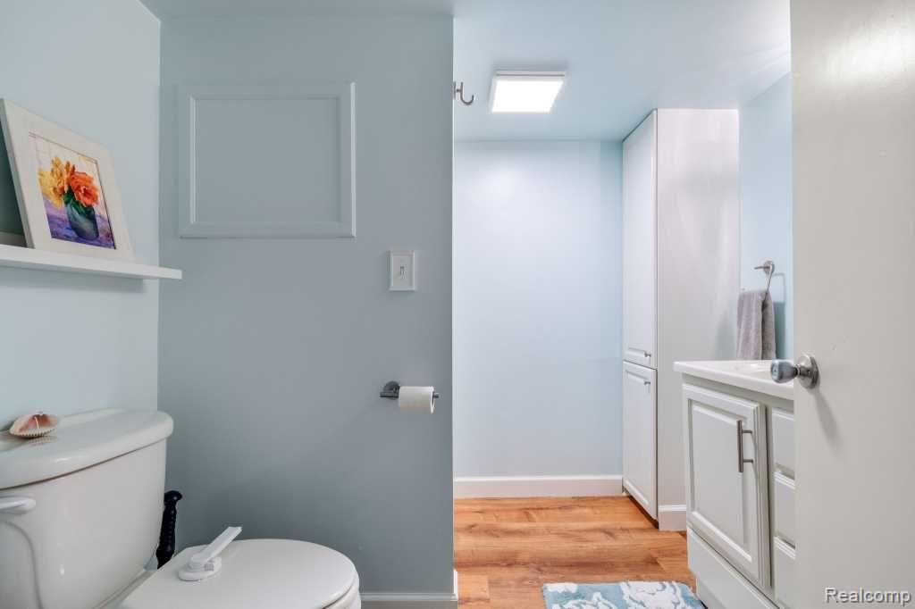 369 LARKSPUR Street, Ann Arbor, MI 48105 — Photo 27