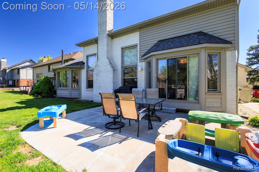 52425 Bryan Michael Drive, Macomb, MI 48042 — Photo 38