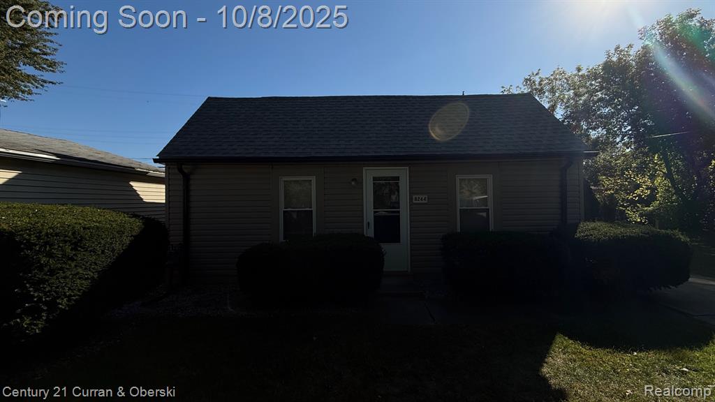 8244 Lenore Street, Dearborn Heights, MI 48127 — front exterior