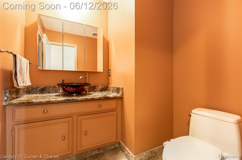 31259 Applewood Lane, Farmington, MI 48331 — Photo 20
