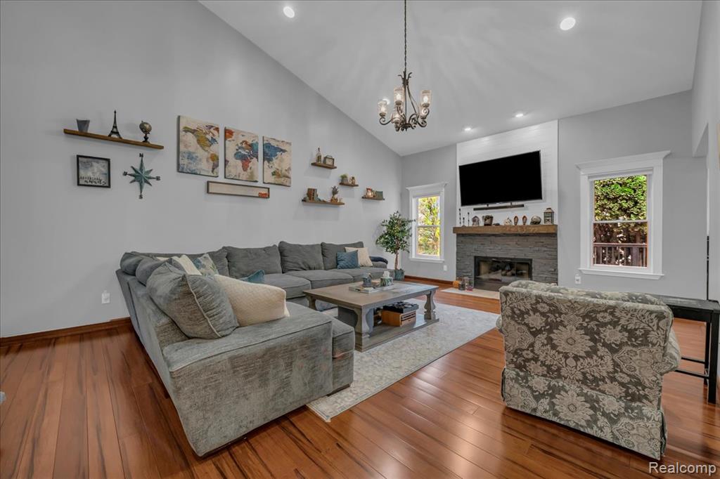8159 Pickering Place, Westland, MI — Photo 6