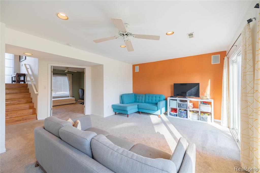 907 Huntclub Boulevard, Auburn Hills, MI 48326 — Photo 26