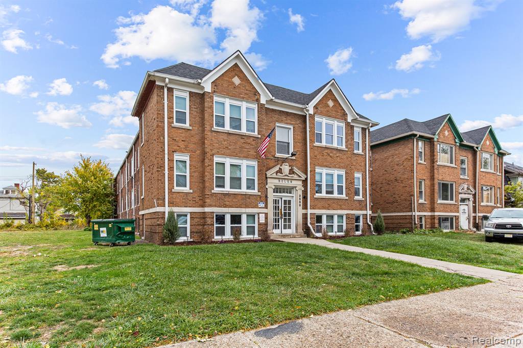 3550 Montclair Street, Detroit, MI 48214 — Photo 68