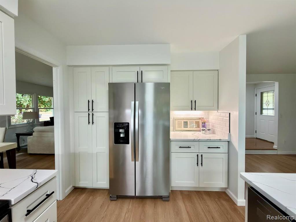 4973 Danbury Drive, Troy, MI 48085 — Photo 19