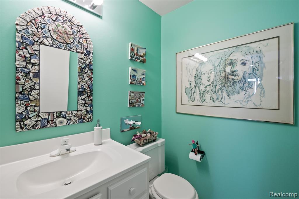 5629 Perrytown Drive, West Bloomfield, MI — Photo 25