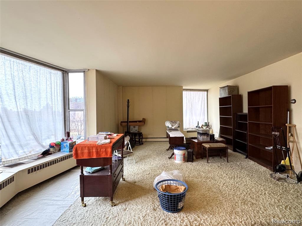 8200 E Jefferson Avenue, 404, Detroit, MI 48214 — Photo 4