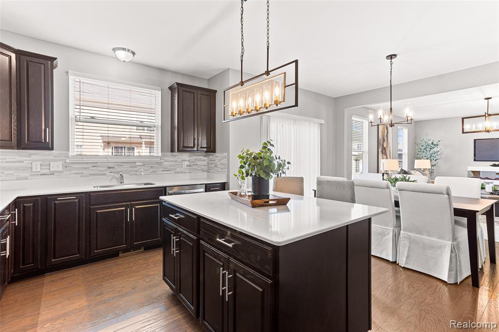 286 SPRINGVIEW Street, Ann Arbor, MI 48103 — Photo 9