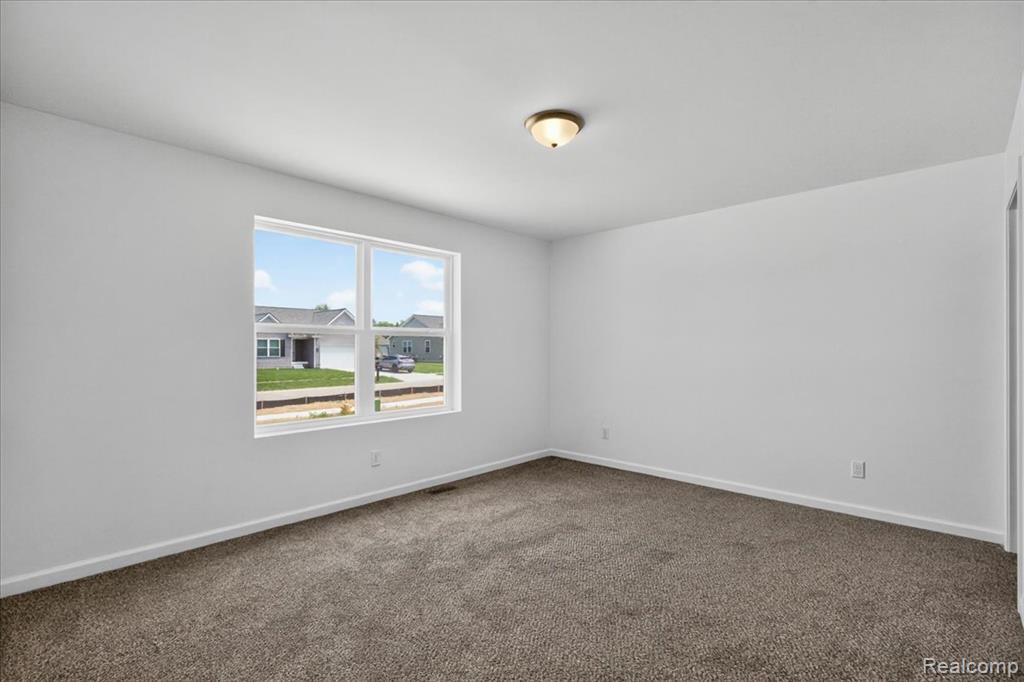 3150 Daisy Way, Burton, MI 48519 — Photo 19