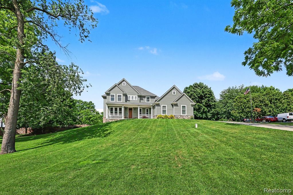 1660 Winthrop Road, Bloomfield, MI 48302 — Photo 3