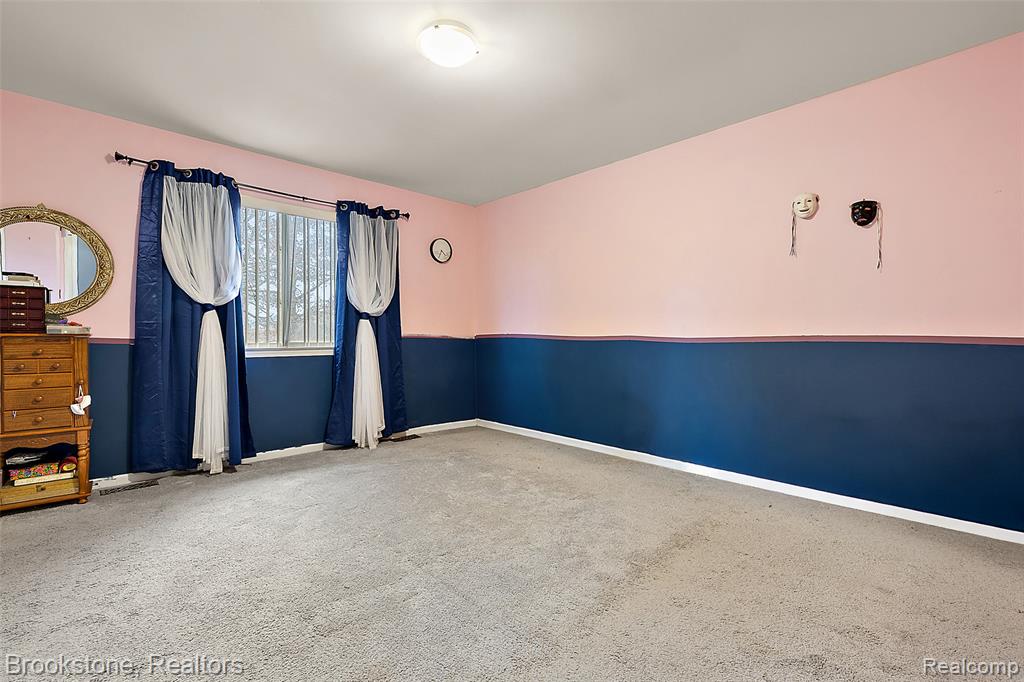 74168 Madison Street, Armada, MI — Photo 15