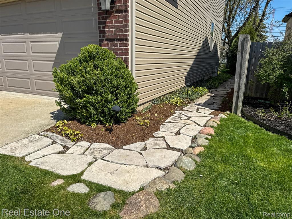 4702 Mankato Avenue, Royal Oak, MI 48073 — Photo 50