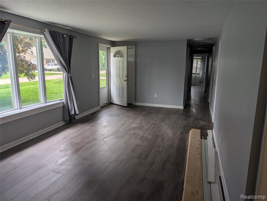 26241 Weigel Road, New Boston, MI 48164 — Photo 26