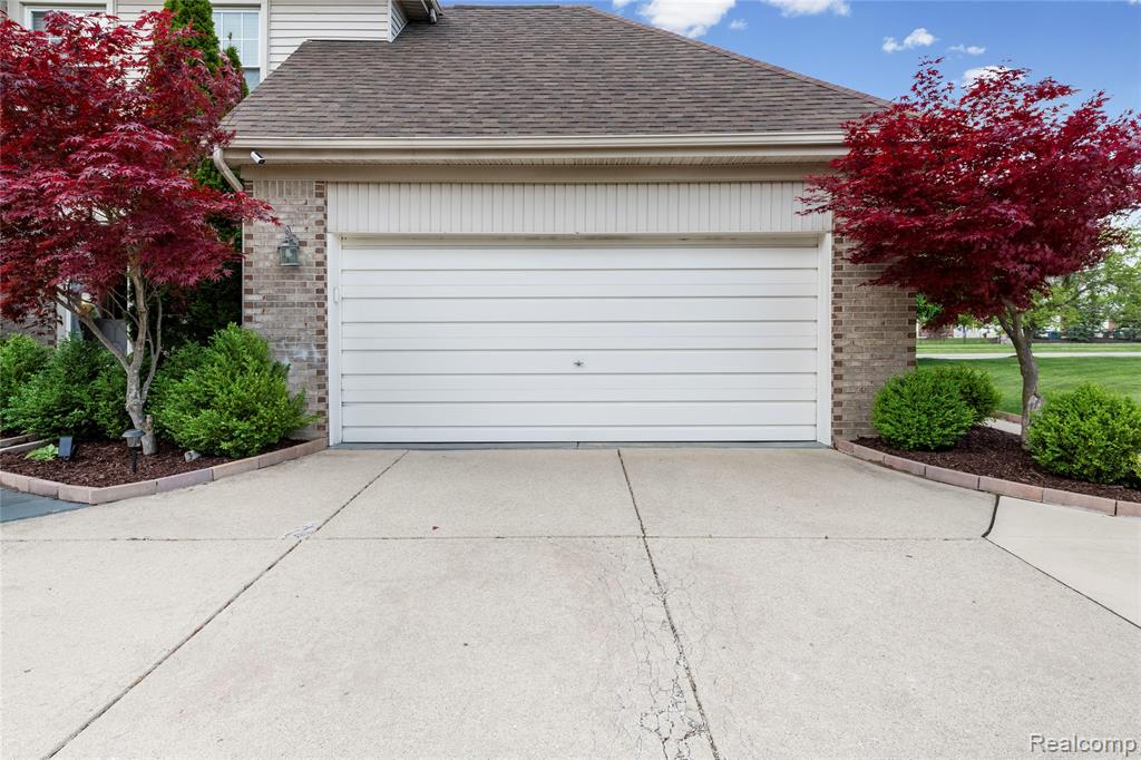 1051 Wellington Court, Canton, MI 48187 — Photo 6
