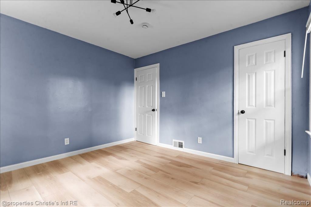 9624 Prest Street, Detroit, MI 48227 — Photo 15