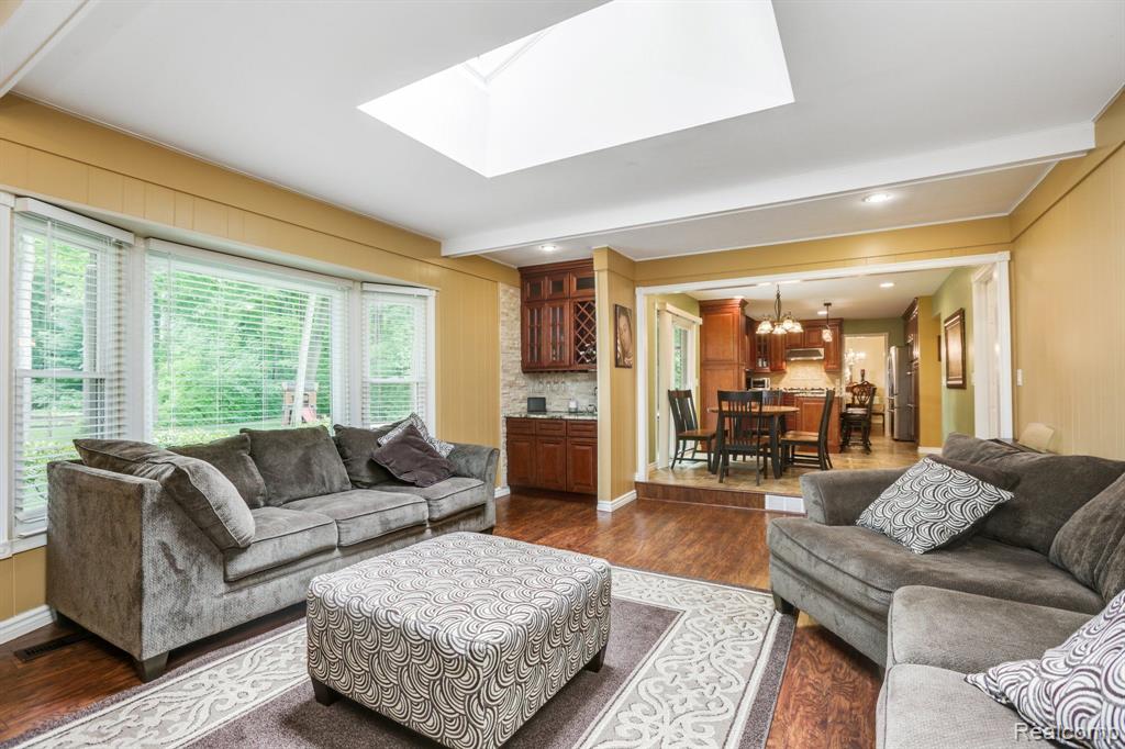 48124 LIBERTY Drive, Shelby Twp, MI 48315 — Photo 12