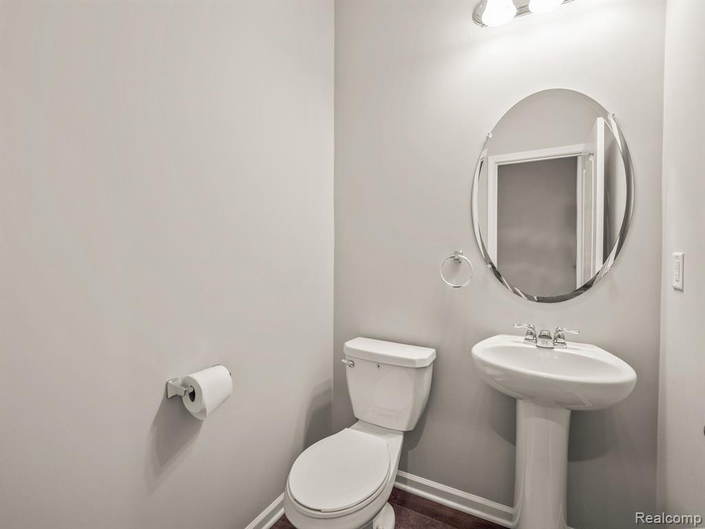 4837 GLENORA Drive, Lake Orion, MI — Photo 18