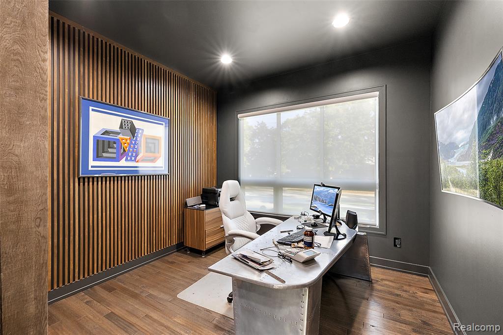 16281 Buckingham Avenue, Beverly Hills, MI 48009 — Photo 15