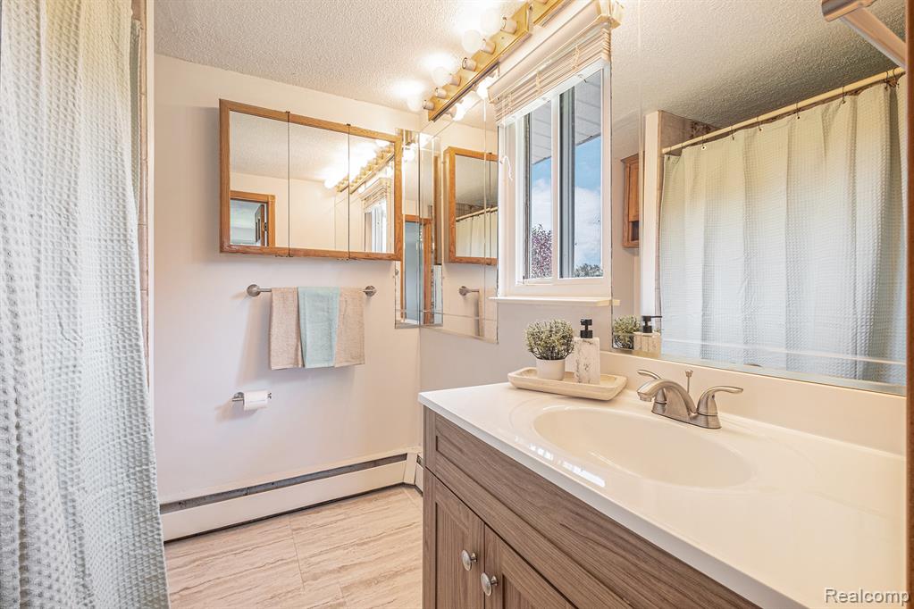 8134 Vanadia Drive, Mount Morris, MI 48458 — Photo 14
