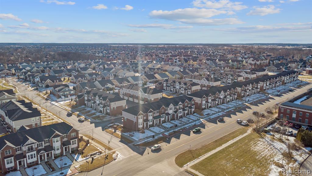 49549 CHERRY HILL Road, Canton, MI 48188 — Photo 34