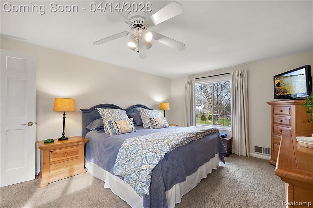 31251 Heath Court, Beverly Hills, MI 48025 — Photo 27