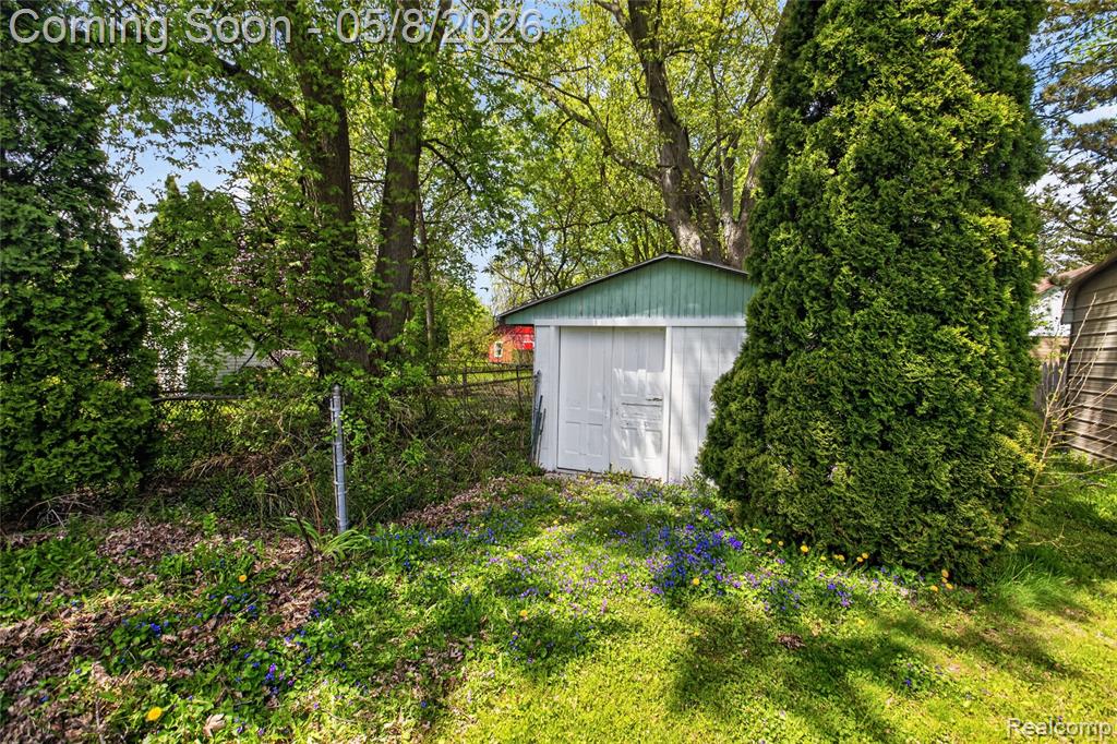 4300 S Washington Road, Saginaw, MI 48601 — Photo 28