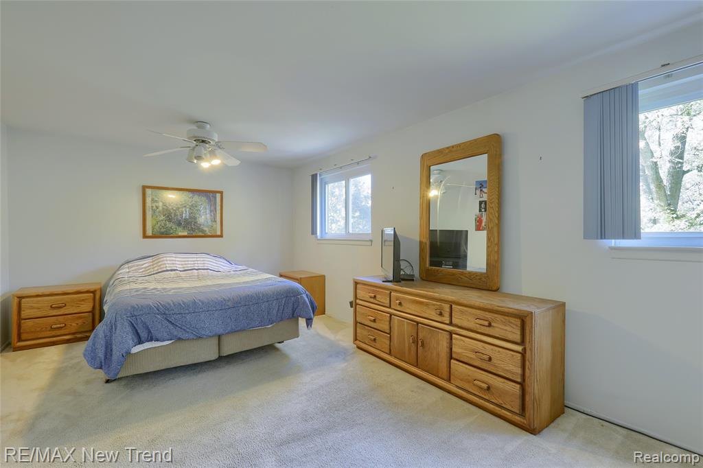 851 N Webik Avenue, Clawson, MI — Photo 15