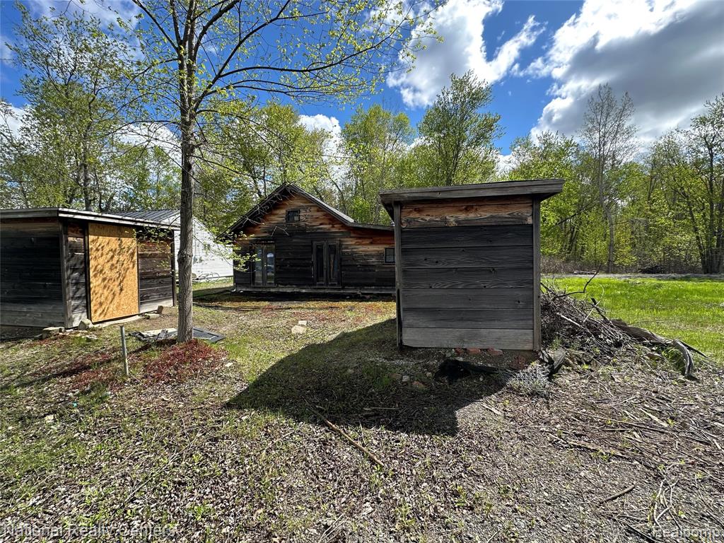 12063 Kirby Lane, South Lyon, MI 48178 — Photo 16