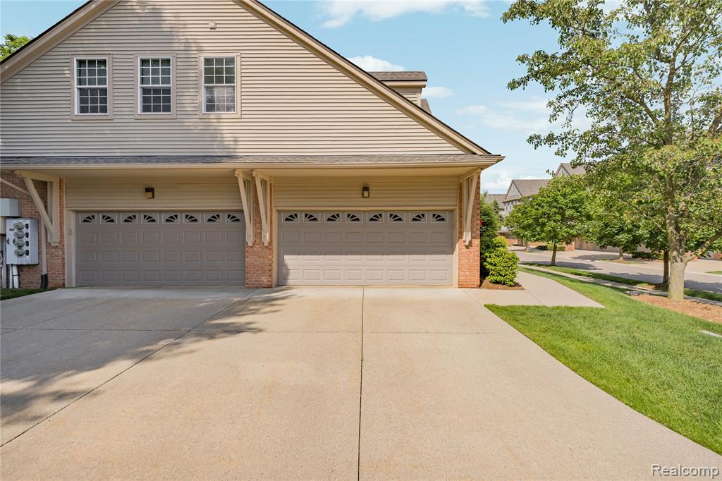 56635 Longhorn Drive, Shelby Twp, MI 48316 — Photo 5