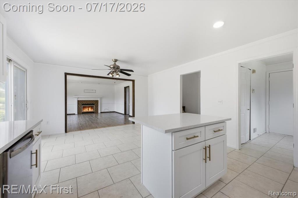 50443 Middle River Drive, Macomb, MI 48044 — Photo 22