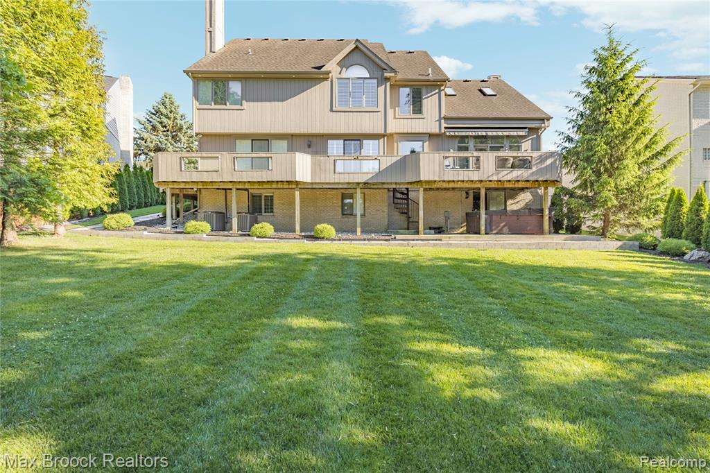 7102 Alta Vista Drive, West Bloomfield, MI — Photo 66
