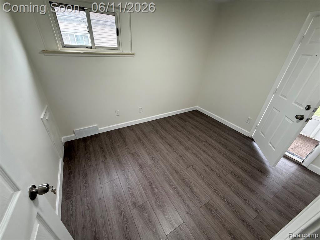 5363 Culver Street, Dearborn Heights, MI 48125 — Photo 7