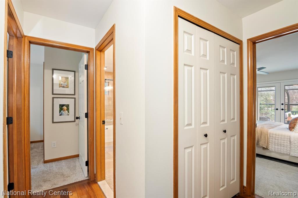 4049 PINESTEAD Drive, Commerce Twp, MI 48390 — Photo 36
