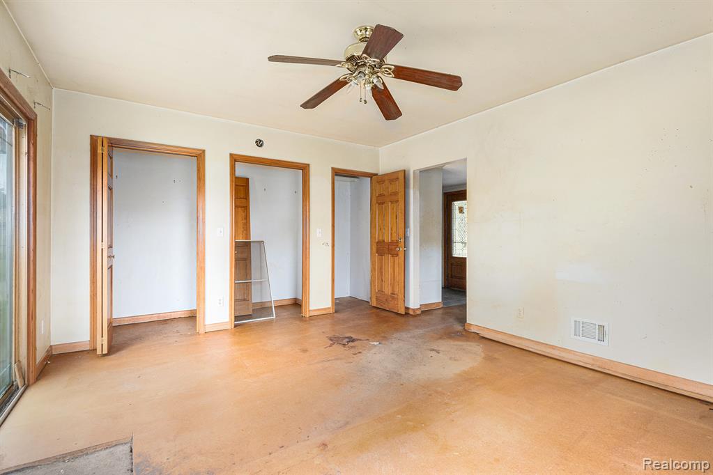 4484 Detroit Street, Dearborn Heights, MI 48125 — Photo 9
