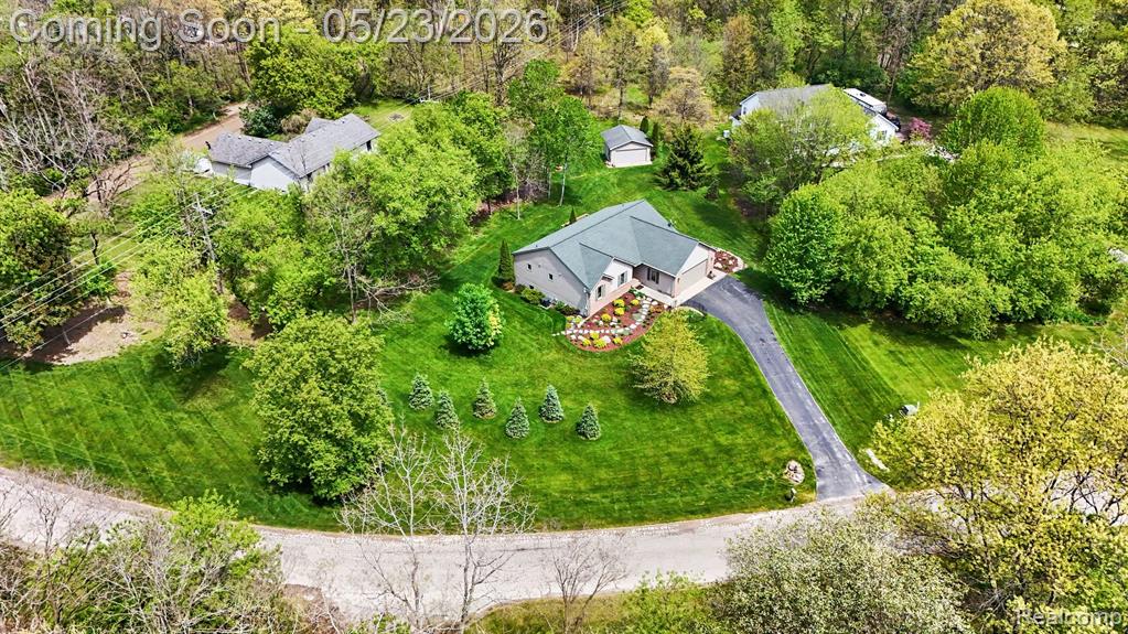 9268 Erin Court, Davisburg, MI 48350 — Photo 31