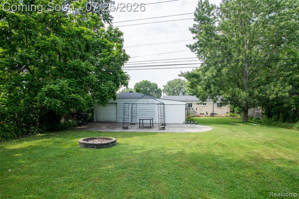 31045 John Hauk Street, Garden City, MI — Photo 24