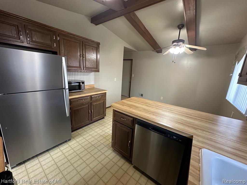 4429 ROSE MARY Drive, Sterling Heights, MI 48310 — Photo 17