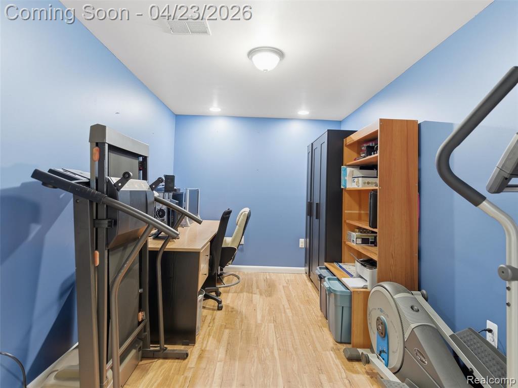 6163 Rosewood Parkway, White Lake, MI 48383 — Photo 38
